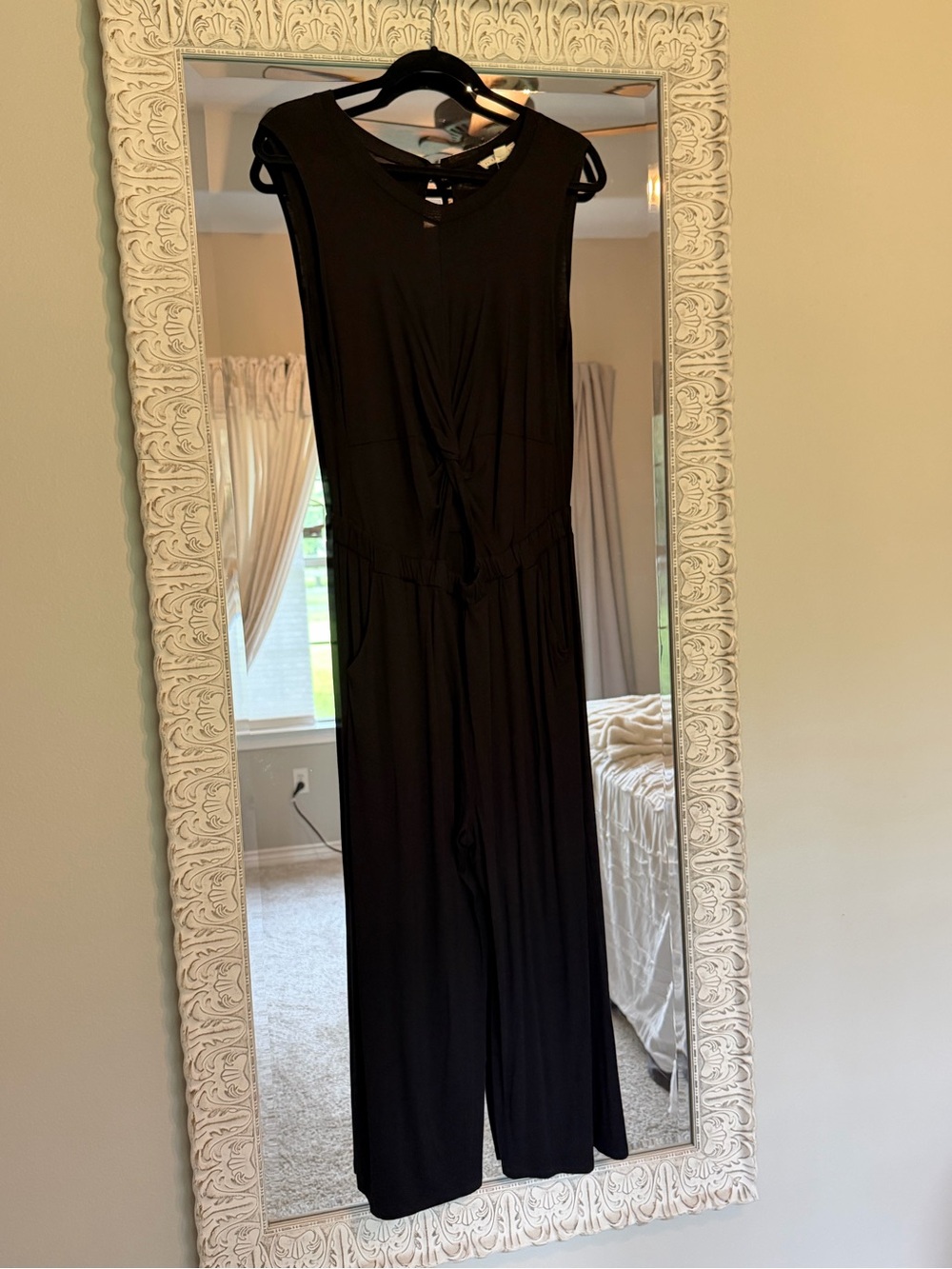 La Hearts Black Sleeveless Jumpsuit With Cutout